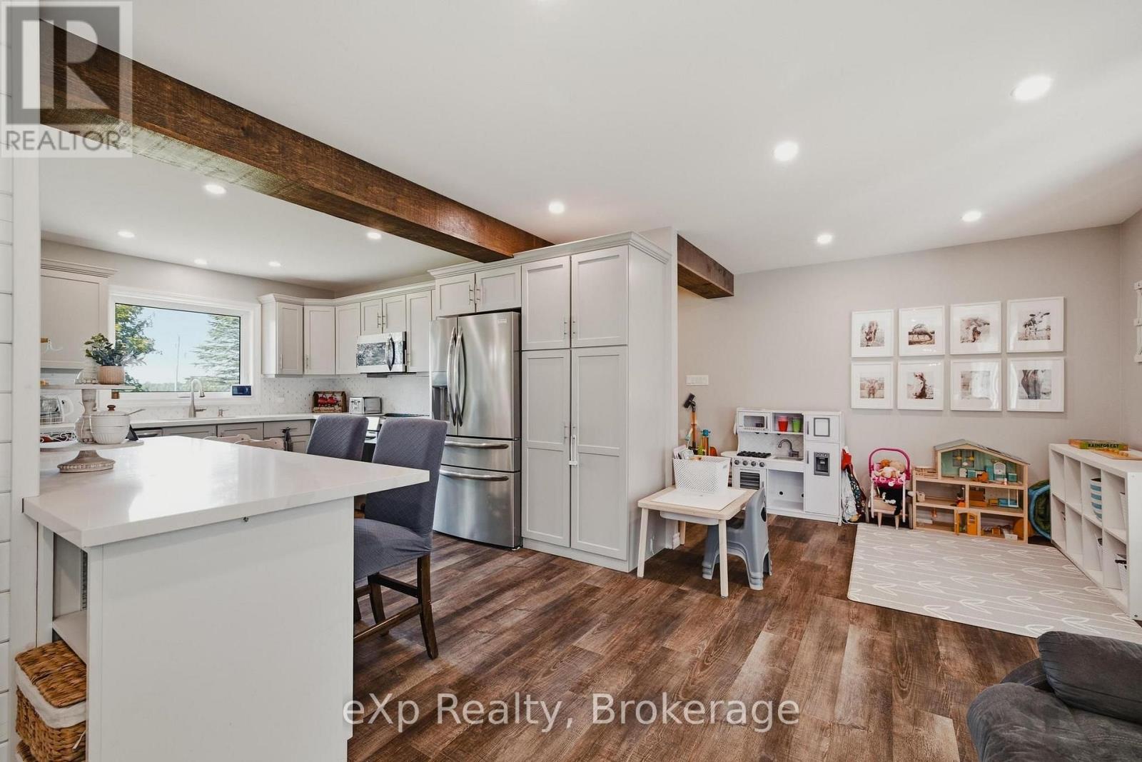 146534 Southgate 14 Road Property Photo 16