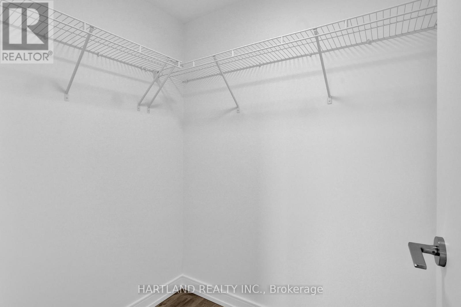 928 - 1 Jarvis Street Property Photo 13
