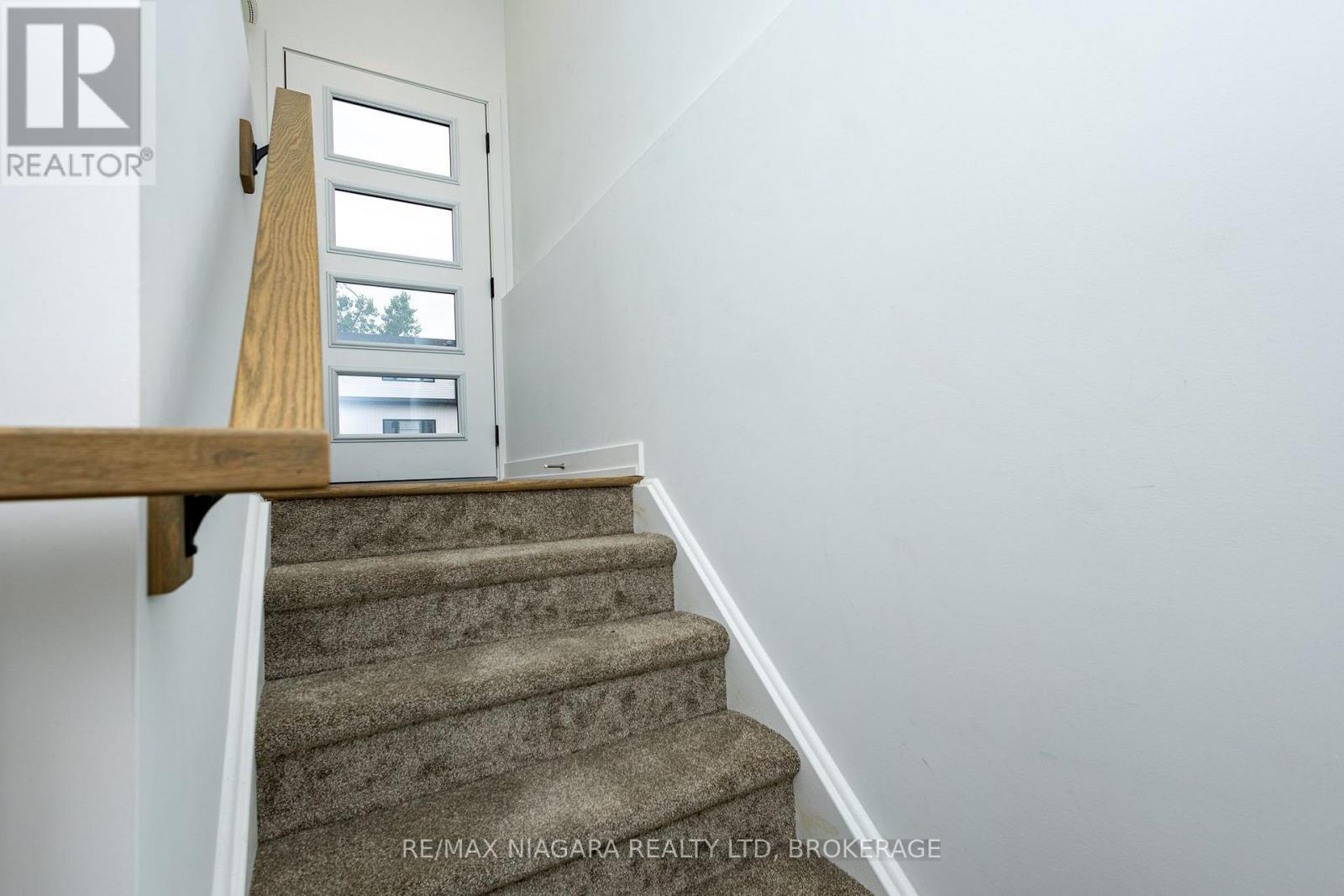 4263 Fourth Avenue Property Photo 2