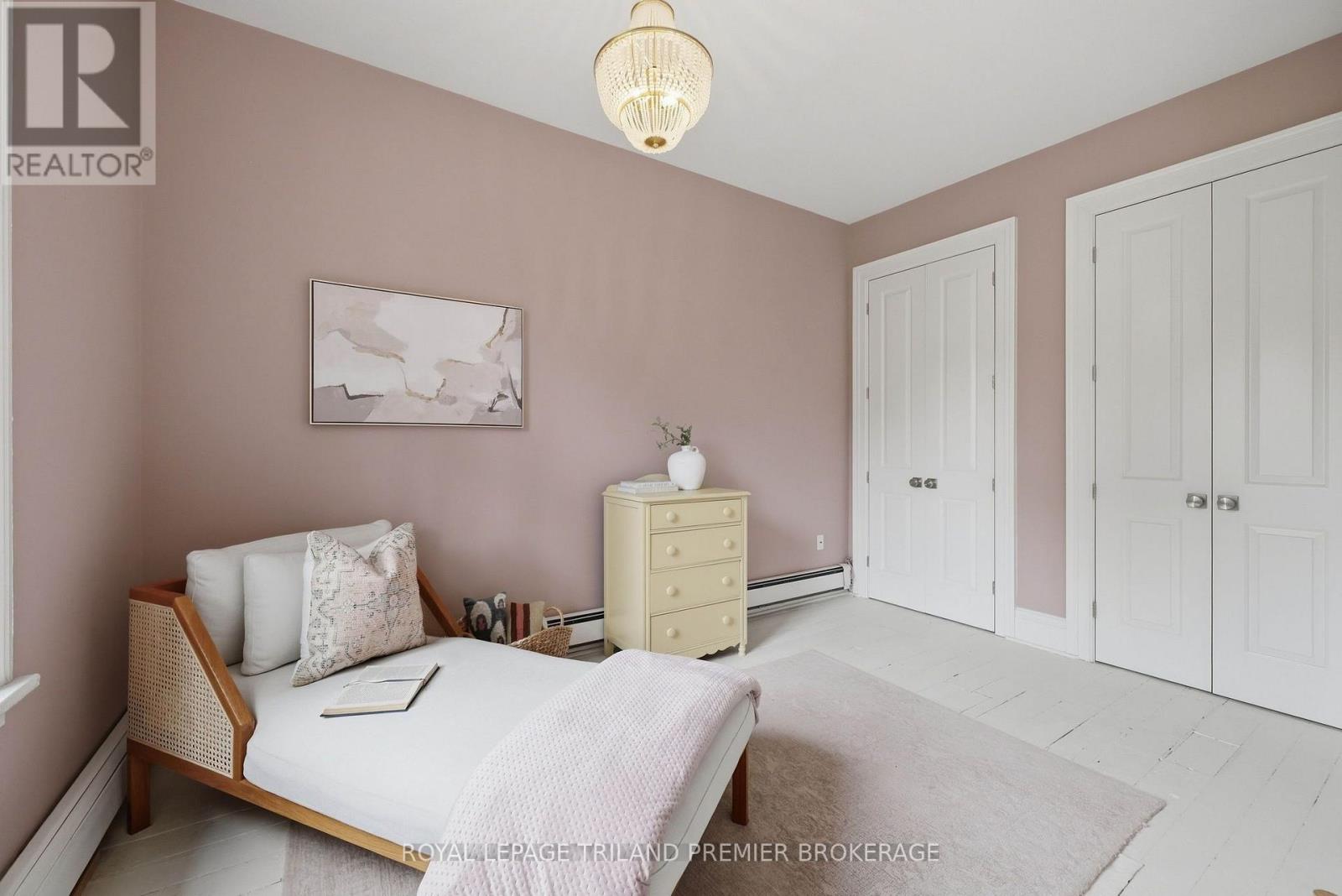 28 Stanley Street Property Photo 25