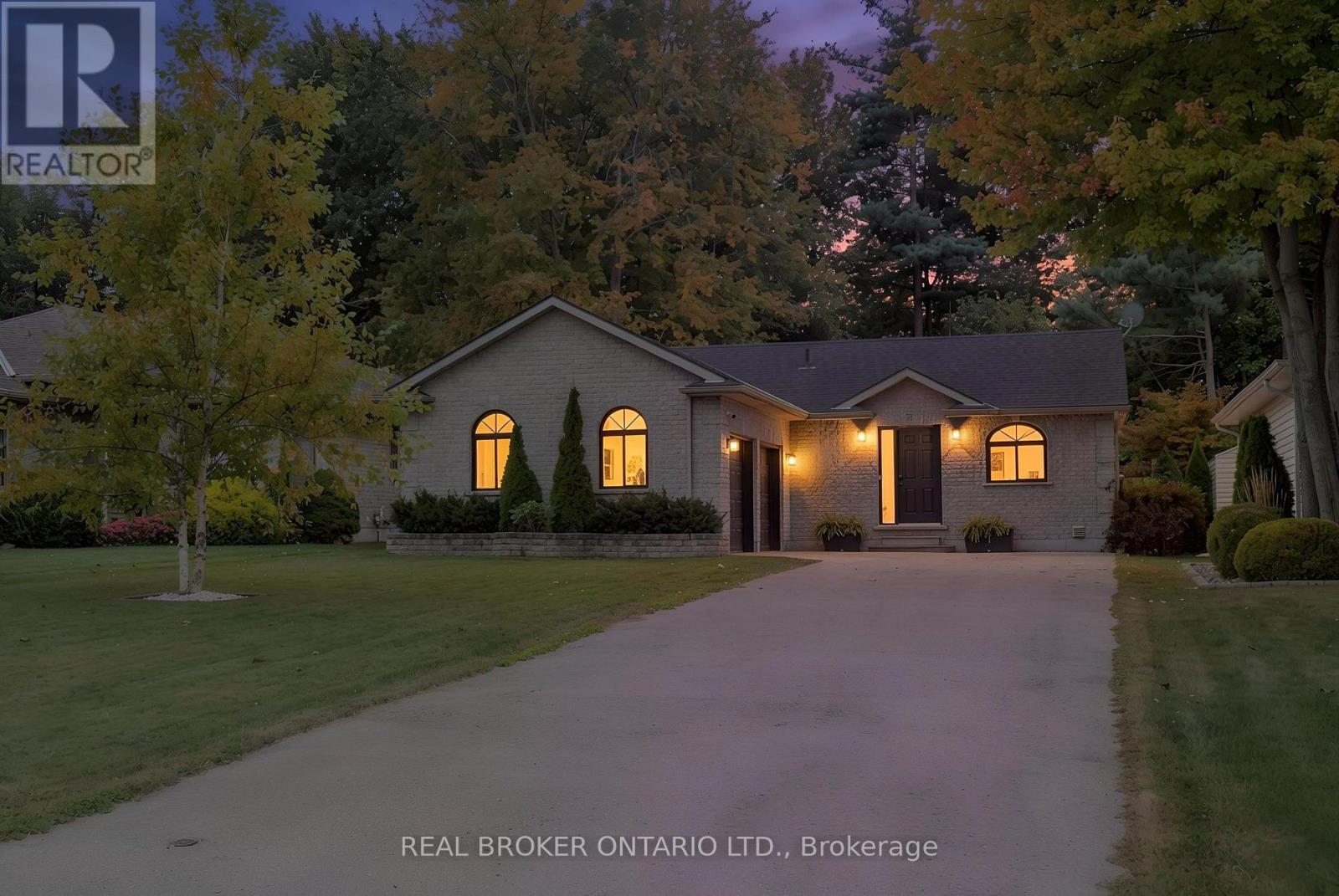 53 Hawtrey Road N Property Photo 1