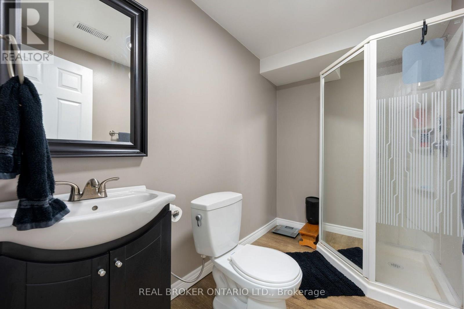 53 Hawtrey Road N Property Photo 20