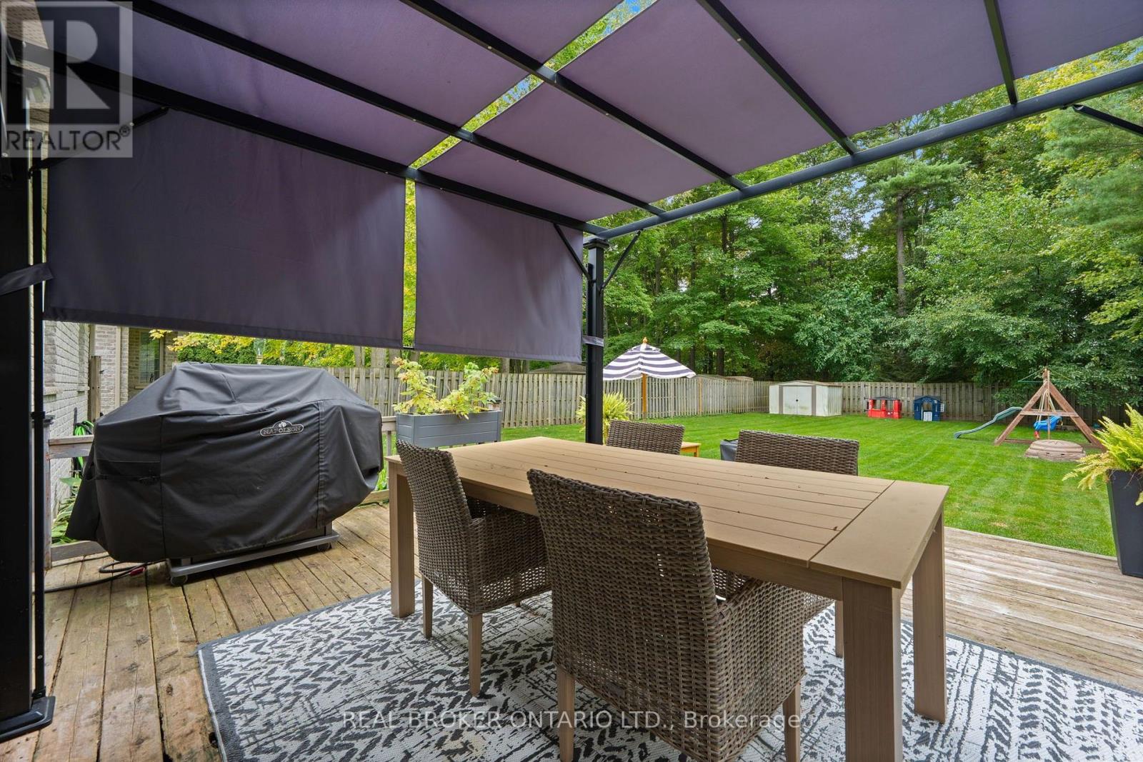 53 Hawtrey Road N Property Photo 24