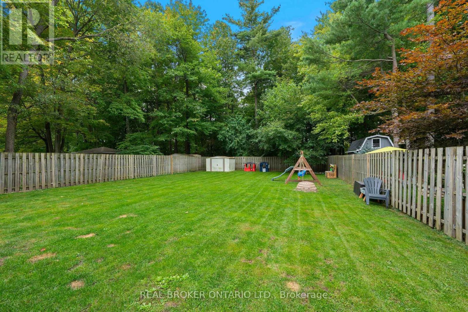 53 Hawtrey Road N Property Photo 26