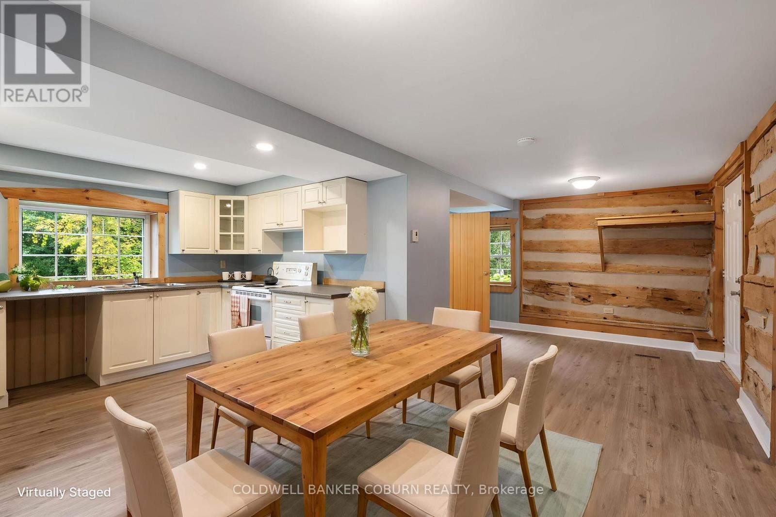 544 Craig Road Property Photo 12