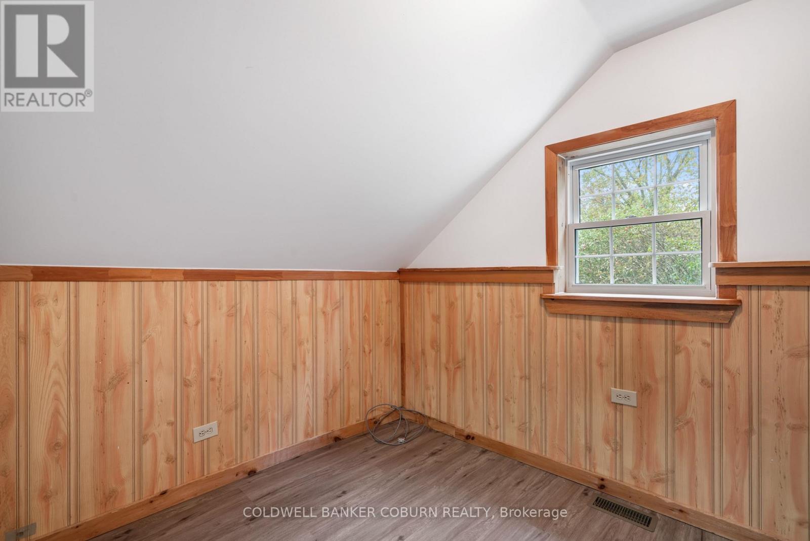544 Craig Road Property Photo 28