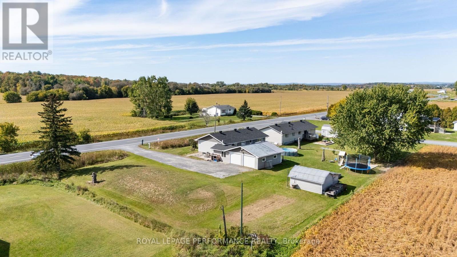 1897 Champlain Road Property Photo 37
