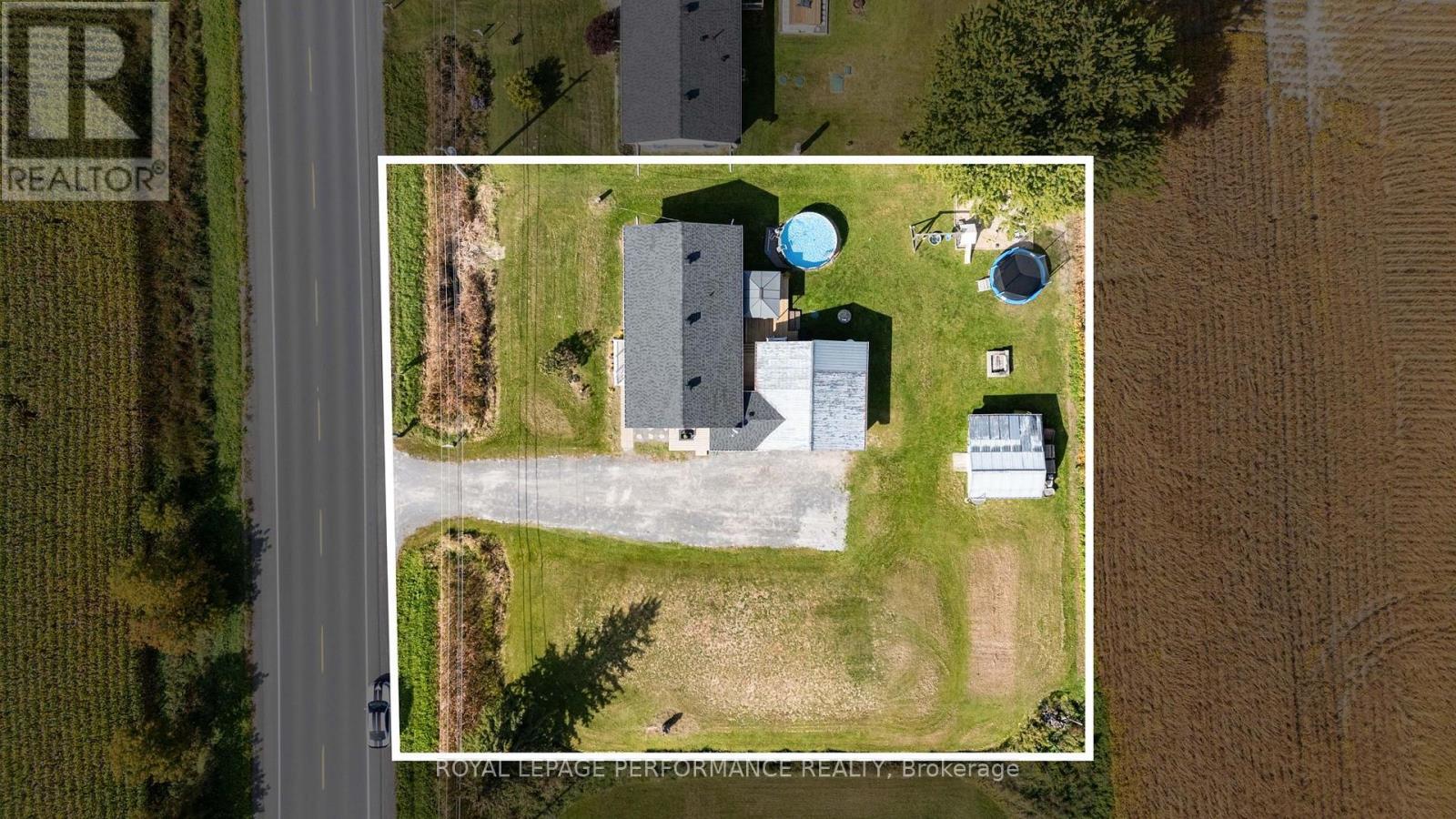 1897 Champlain Road Property Photo 39