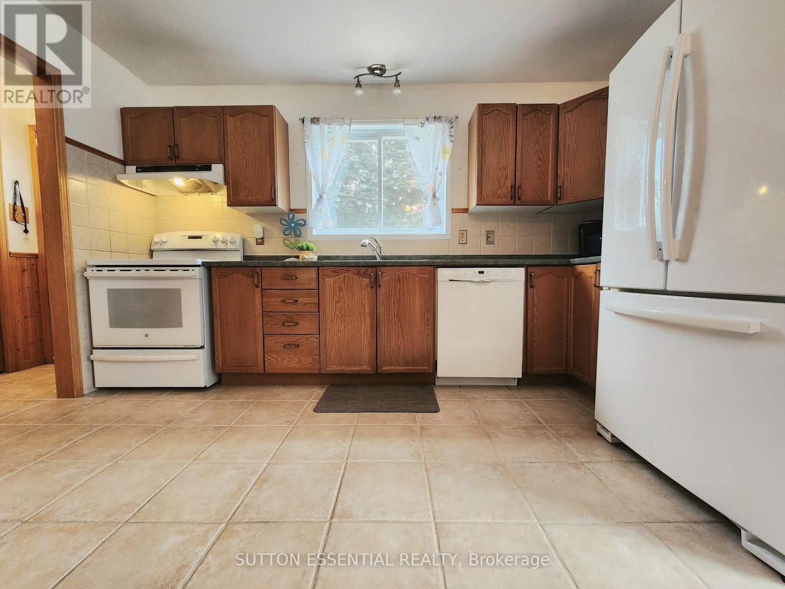 5128 Meadowland Drive Property Photo 11