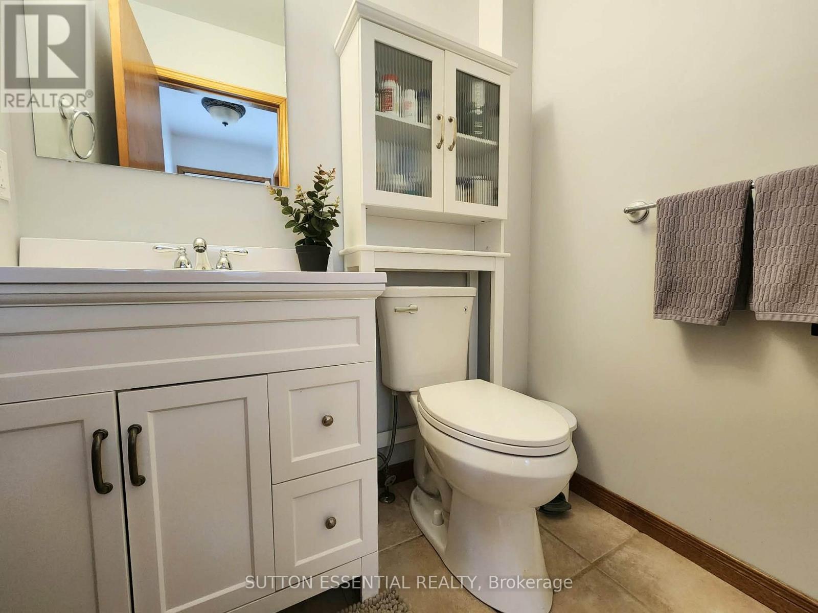 5128 Meadowland Drive Property Photo 15