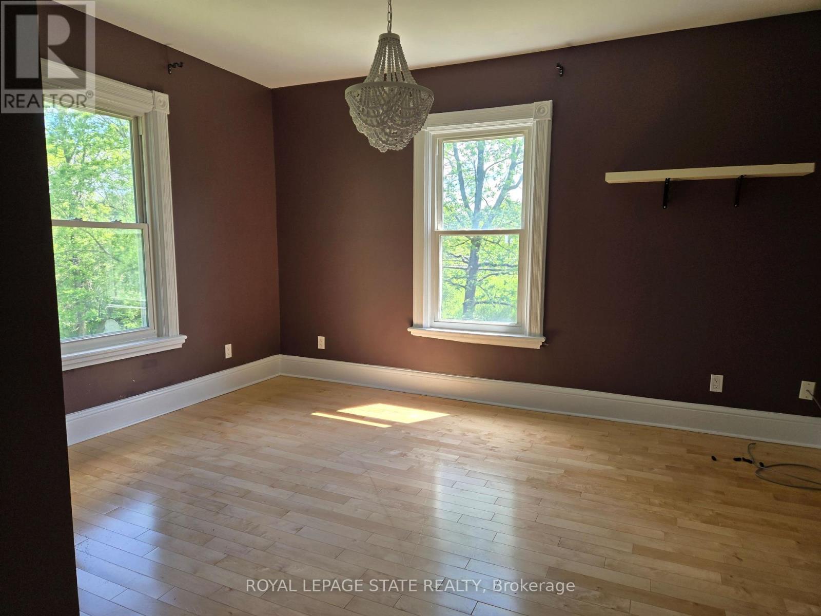 2087 Governors Road Property Photo 13