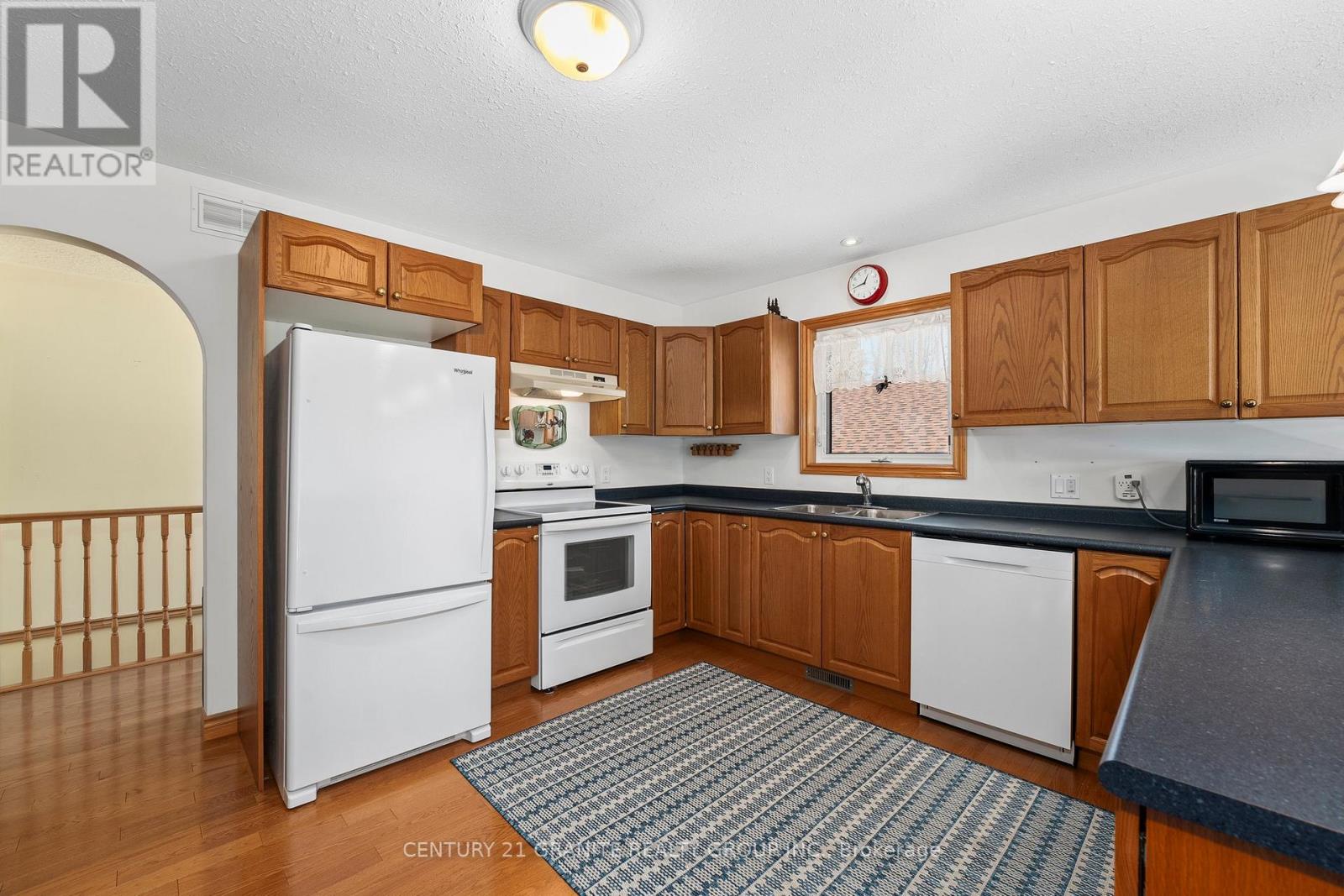 54 Cedar Drive Property Photo 8