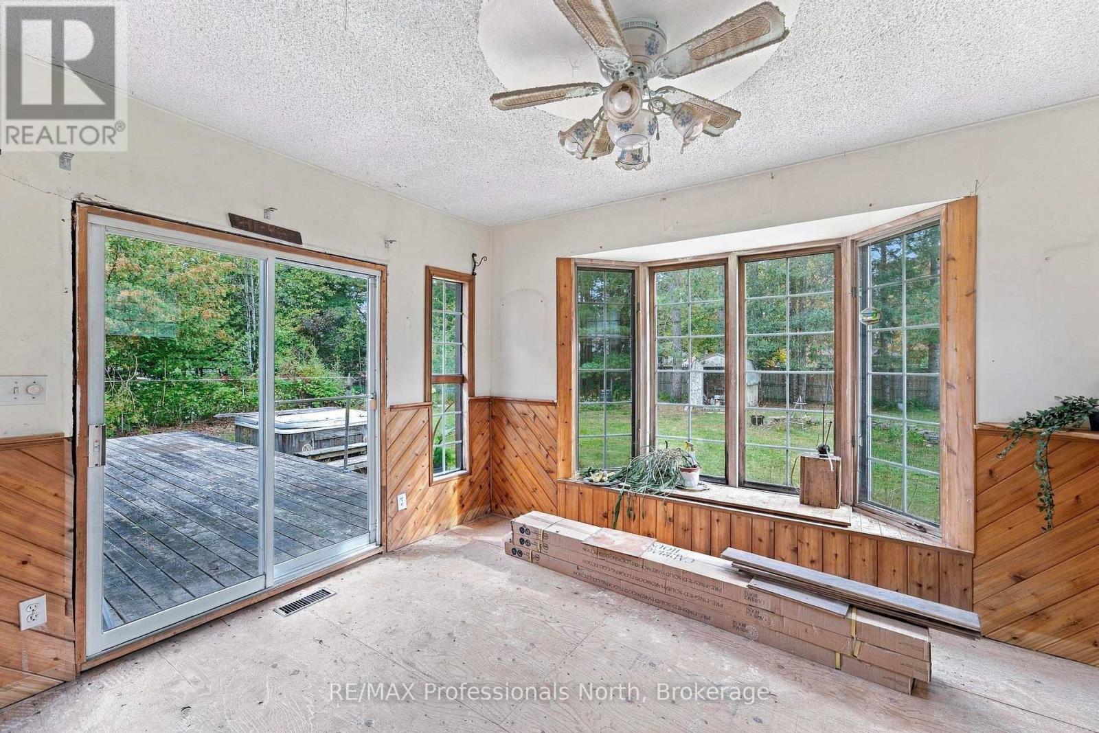 23 Vintage Crescent Property Photo 14