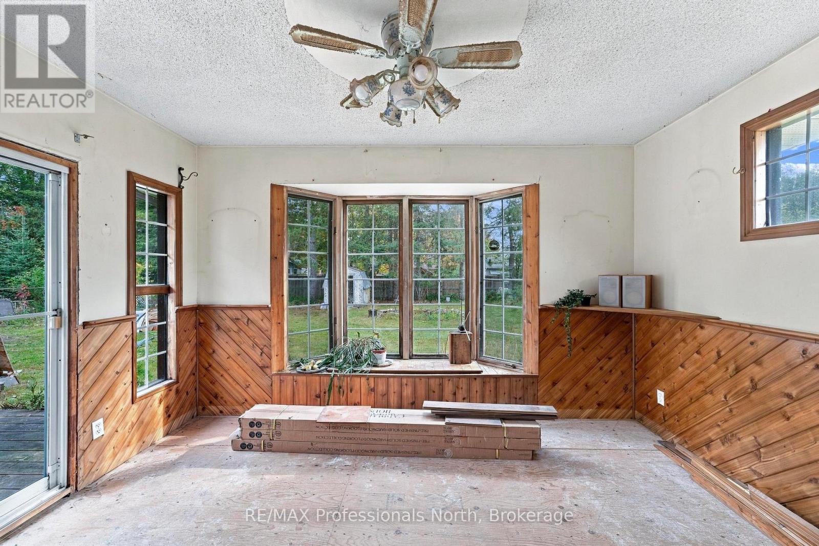 23 Vintage Crescent Property Photo 15