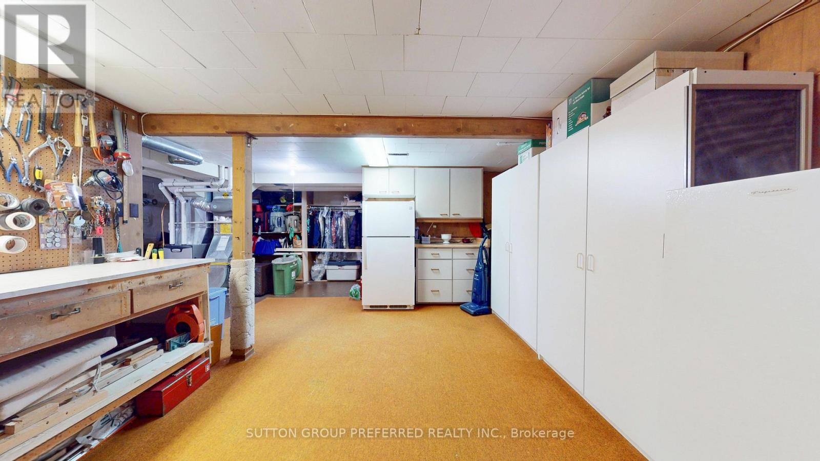 573 Jamaica Court Property Photo 42