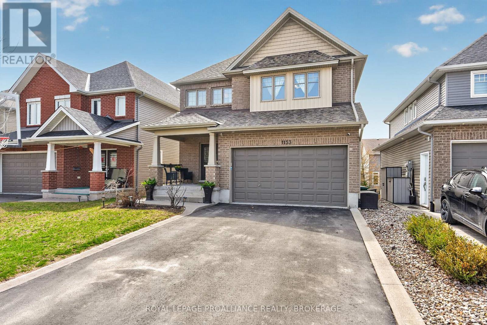 1153 ESCALA CRESCENT