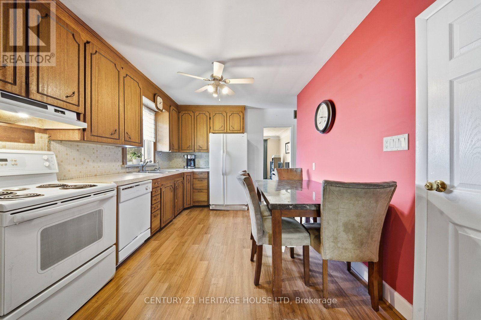 138 West 23rd Street Property Photo 7