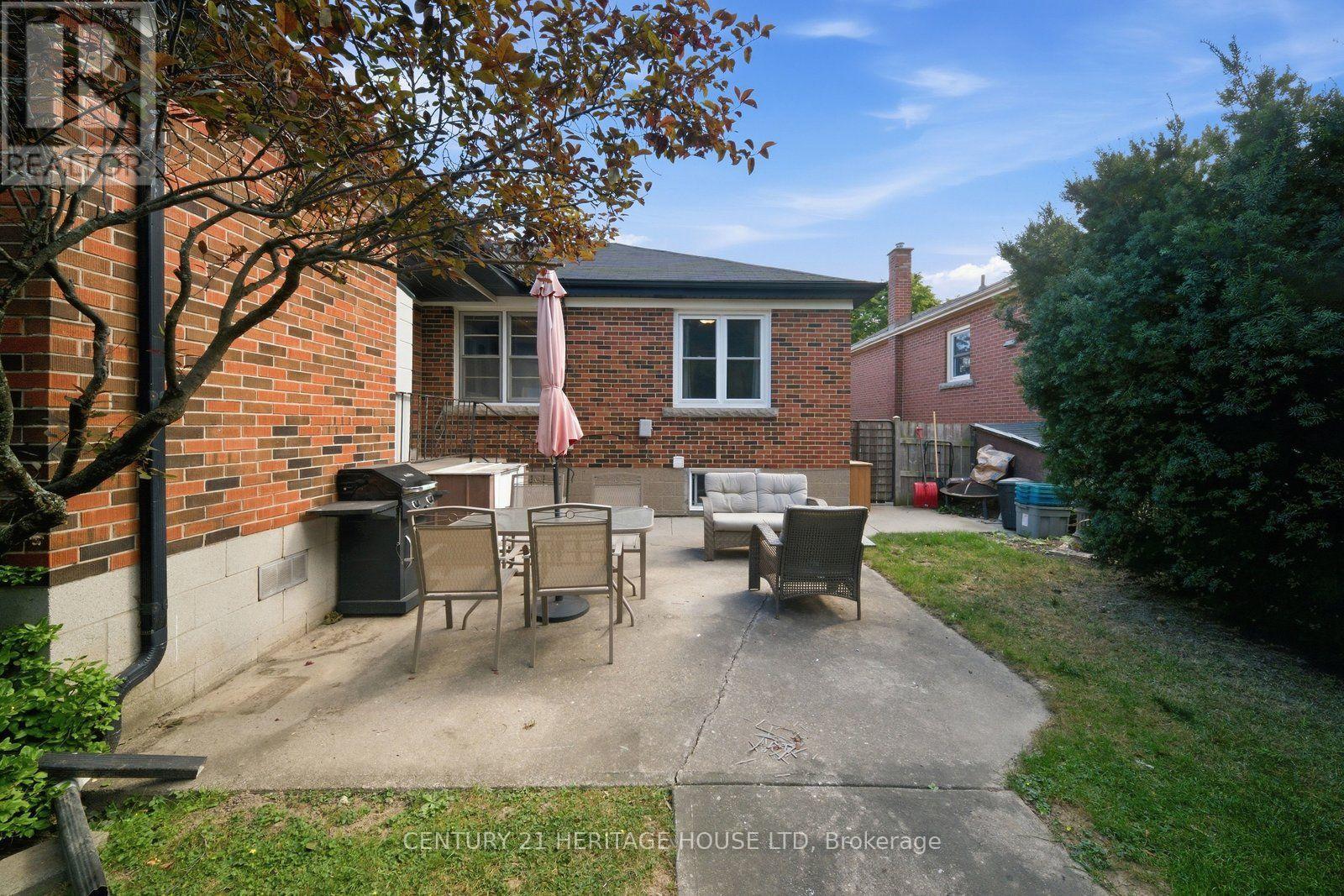 138 West 23rd Street Property Photo 18