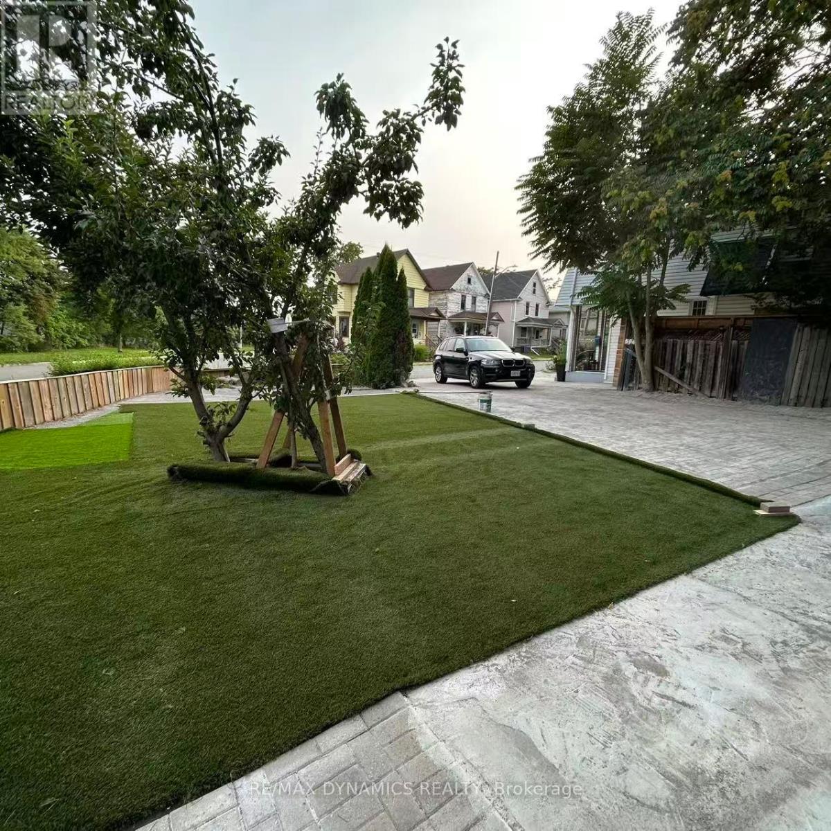 5463 Palmer Avenue Property Photo 4