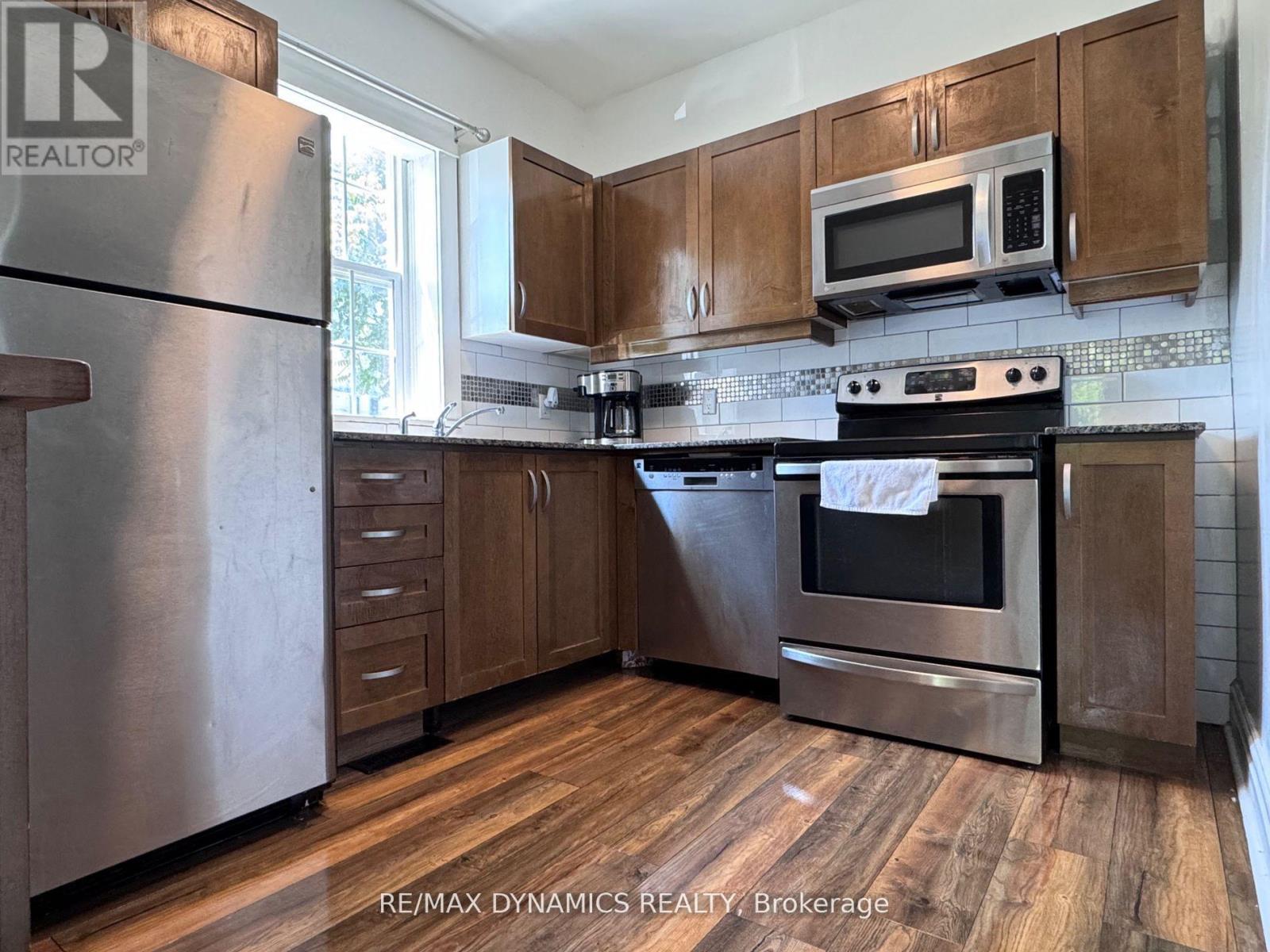 5463 Palmer Avenue Property Photo 8