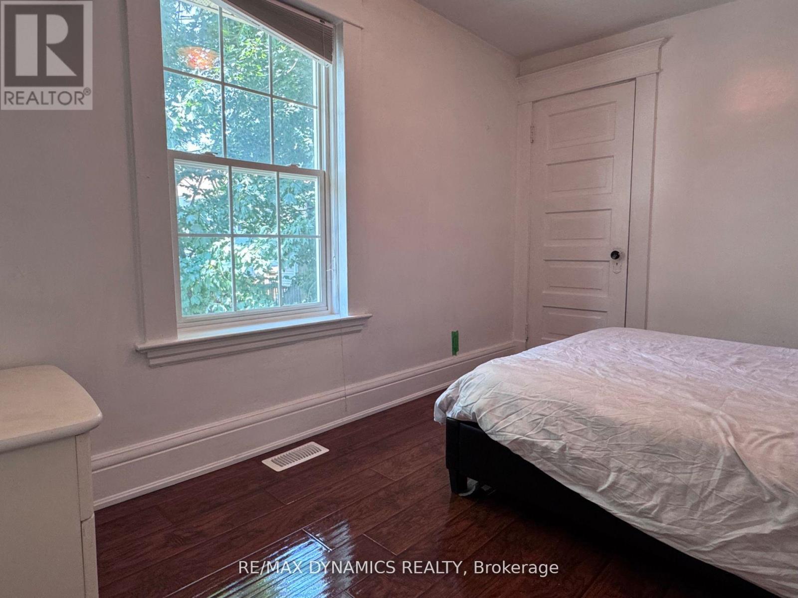 5463 Palmer Avenue Property Photo 13