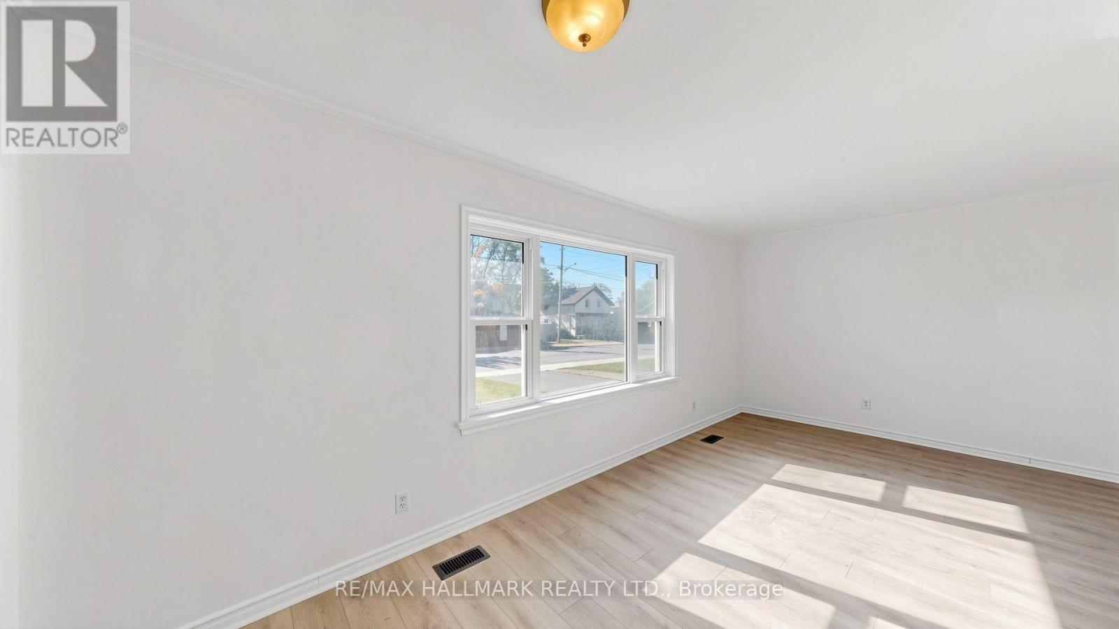 86 Queen Street Property Photo 6