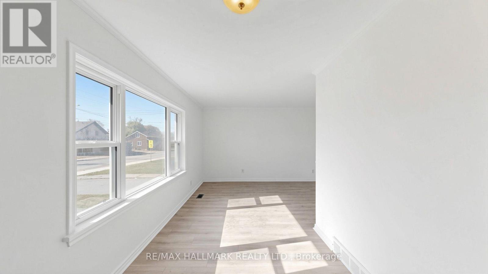 86 Queen Street Property Photo 7