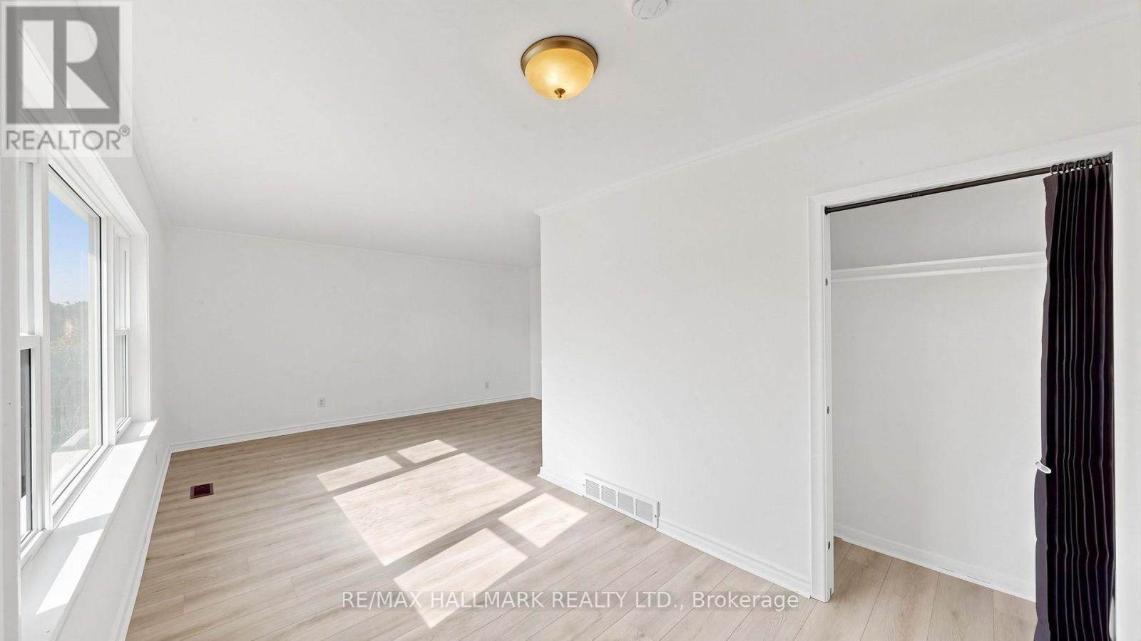 86 Queen Street Property Photo 9
