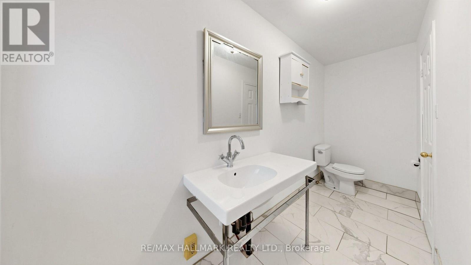 86 Queen Street Property Photo 36
