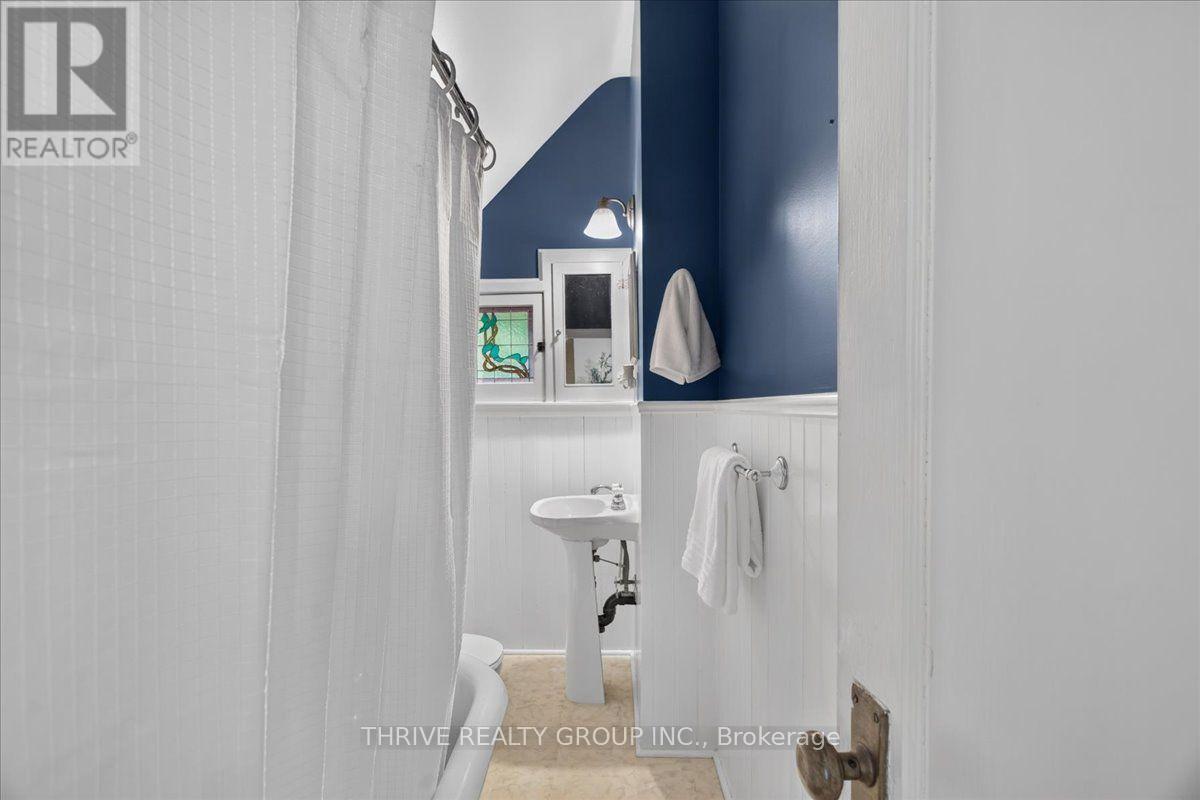 41 Victor Street Property Photo 22