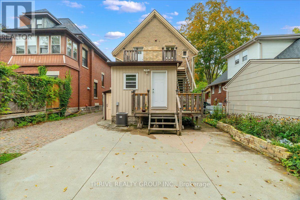 41 Victor Street Property Photo 38