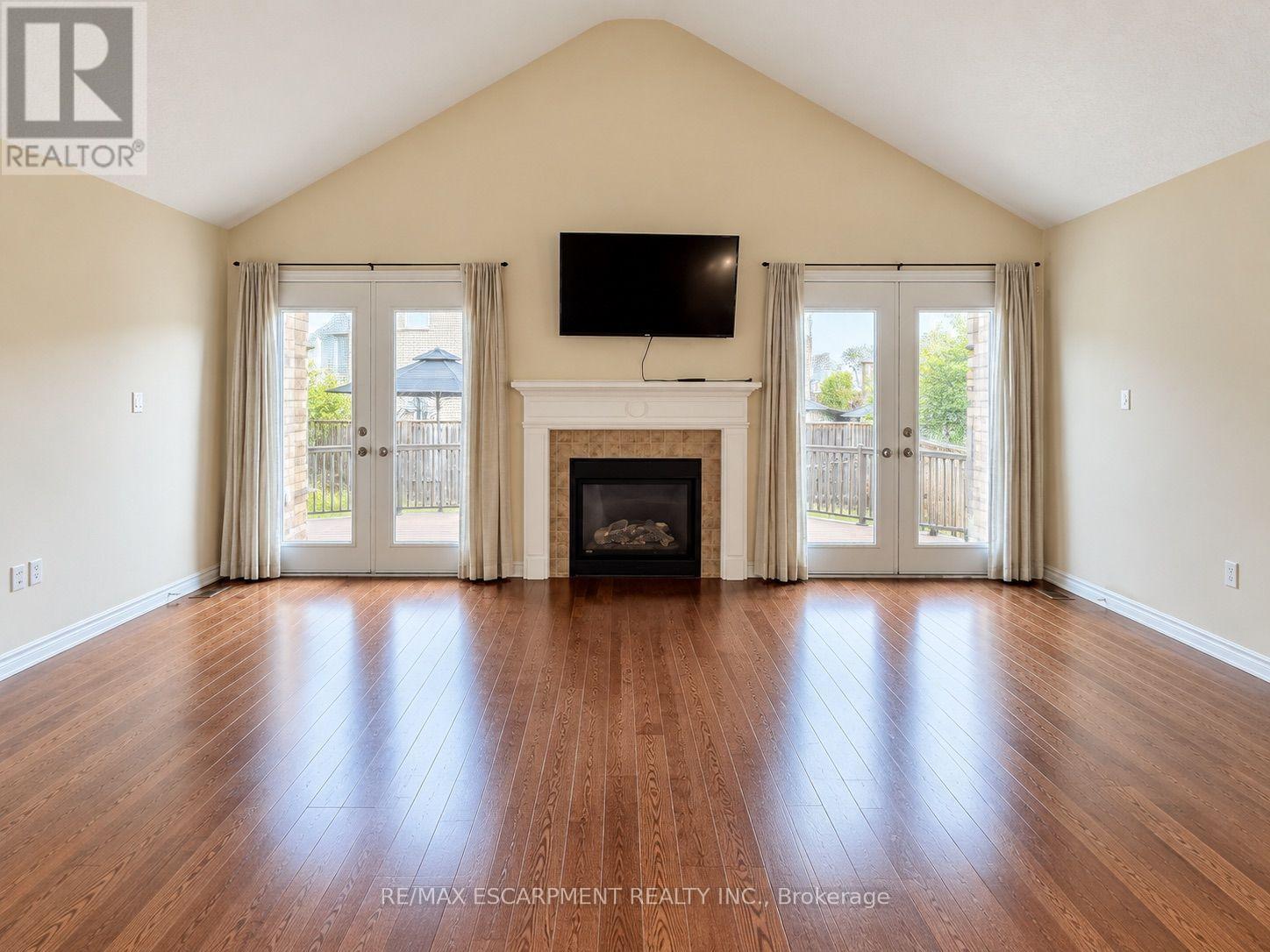 81 Bellagio Avenue Property Photo 11