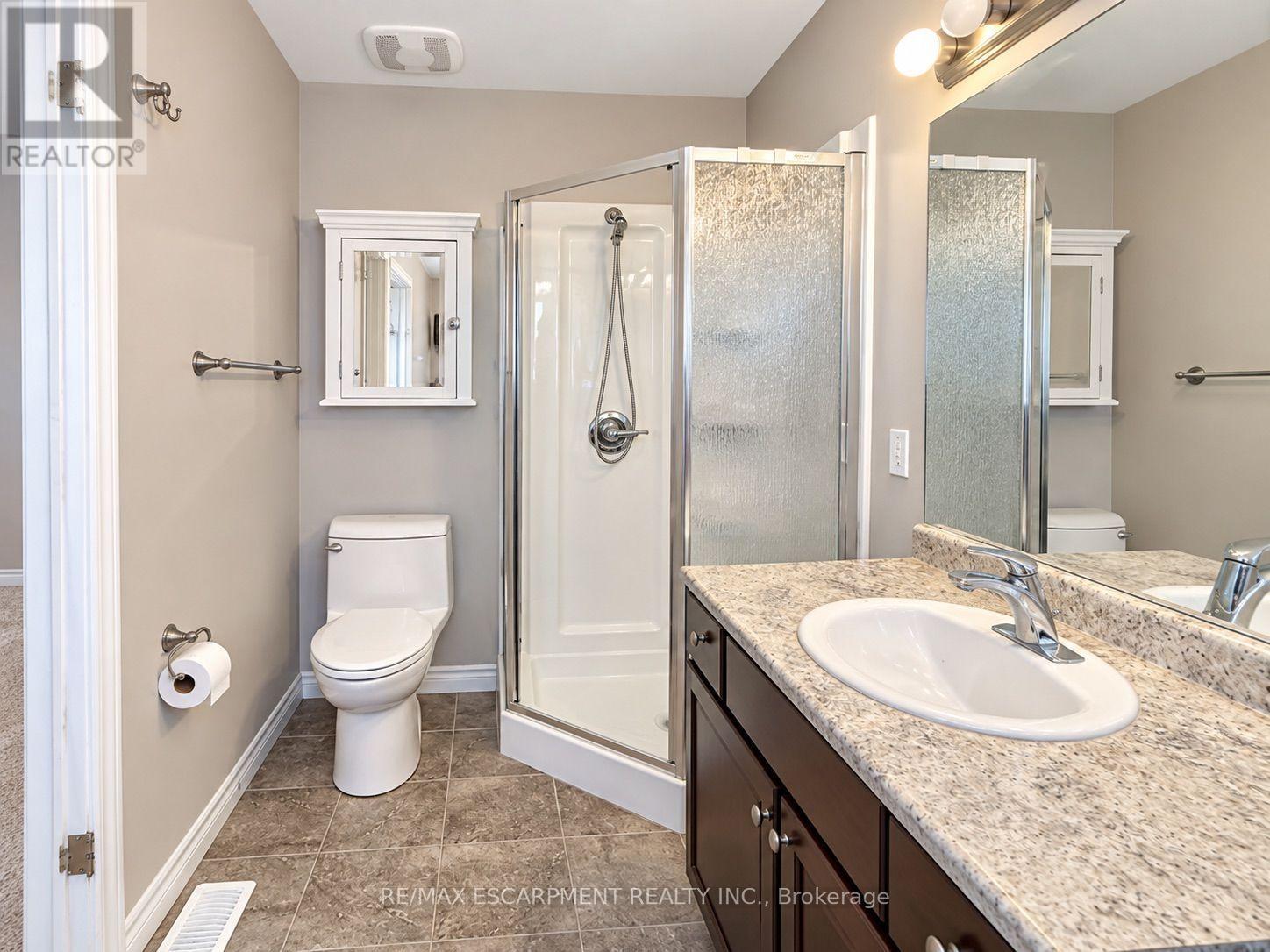 81 Bellagio Avenue Property Photo 31