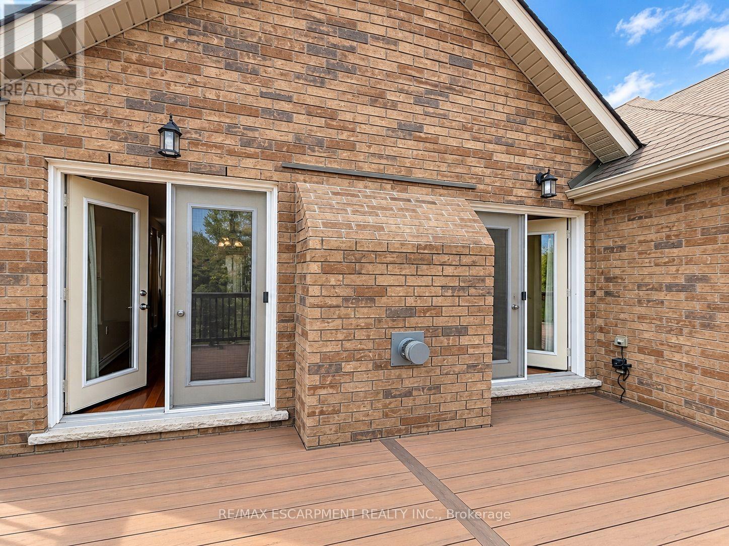 81 Bellagio Avenue Property Photo 34