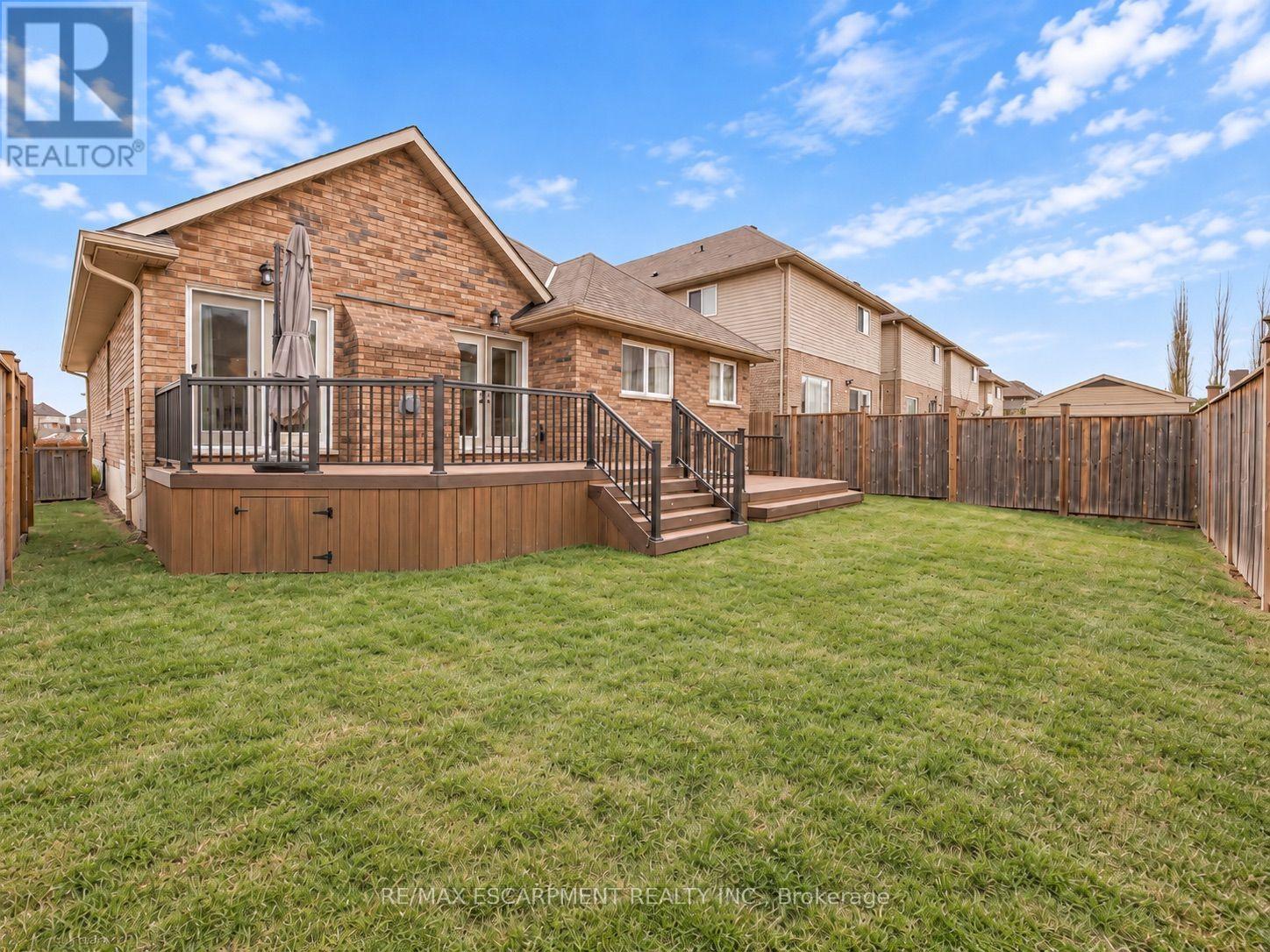 81 Bellagio Avenue Property Photo 38