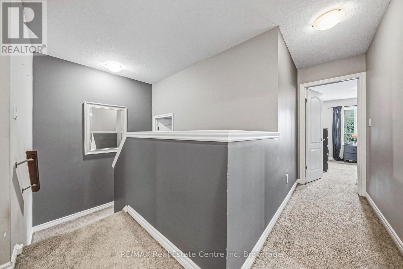 93 Couling Crescent Property Photo 18