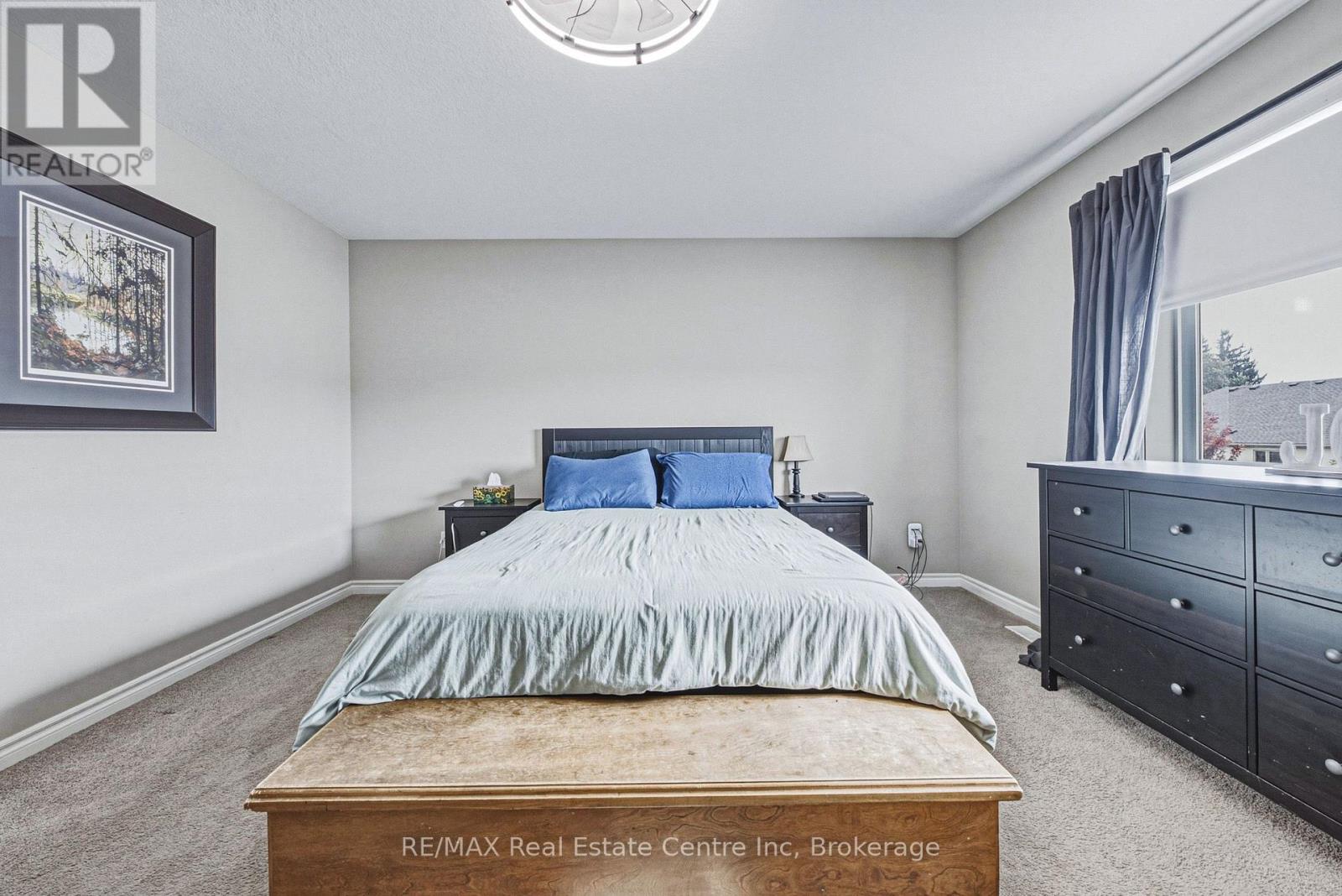 93 Couling Crescent Property Photo 25