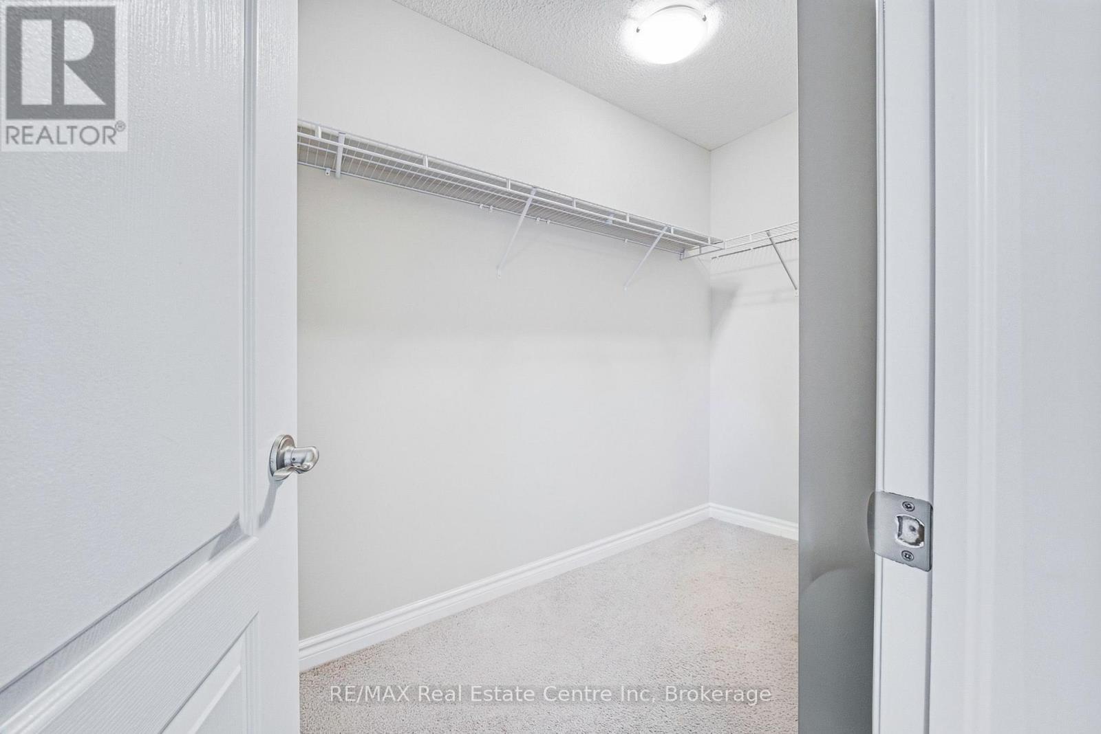 93 Couling Crescent Property Photo 27