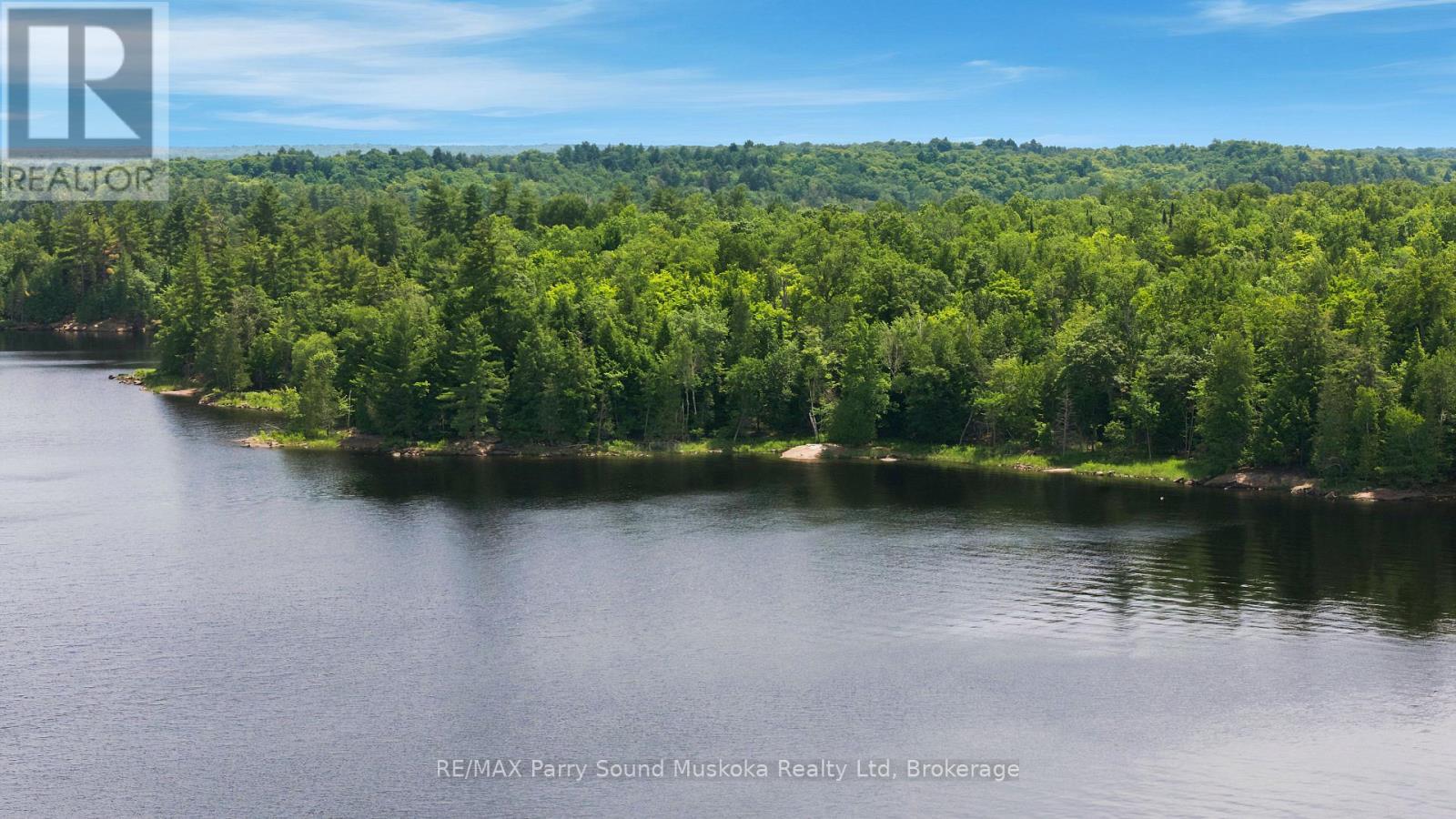 1 W/a Lake Wahwashkesh Property Photo 5