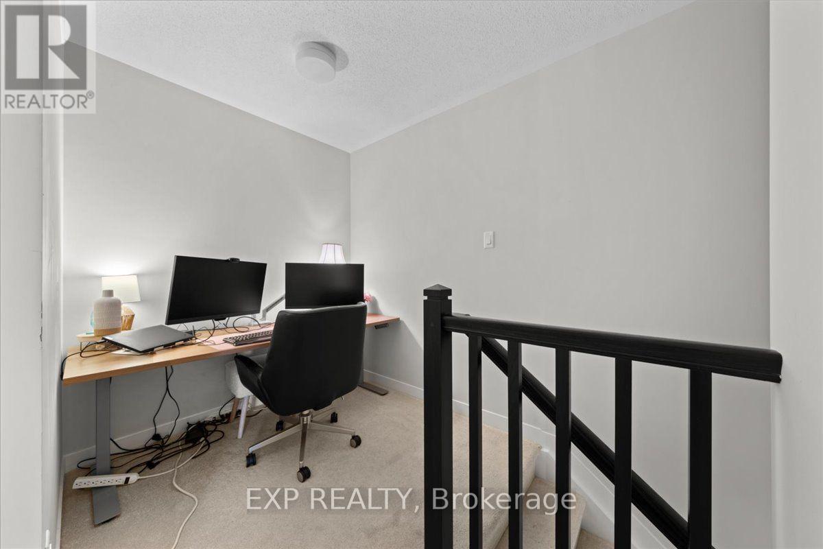 615 Quilter Row Property Photo 28