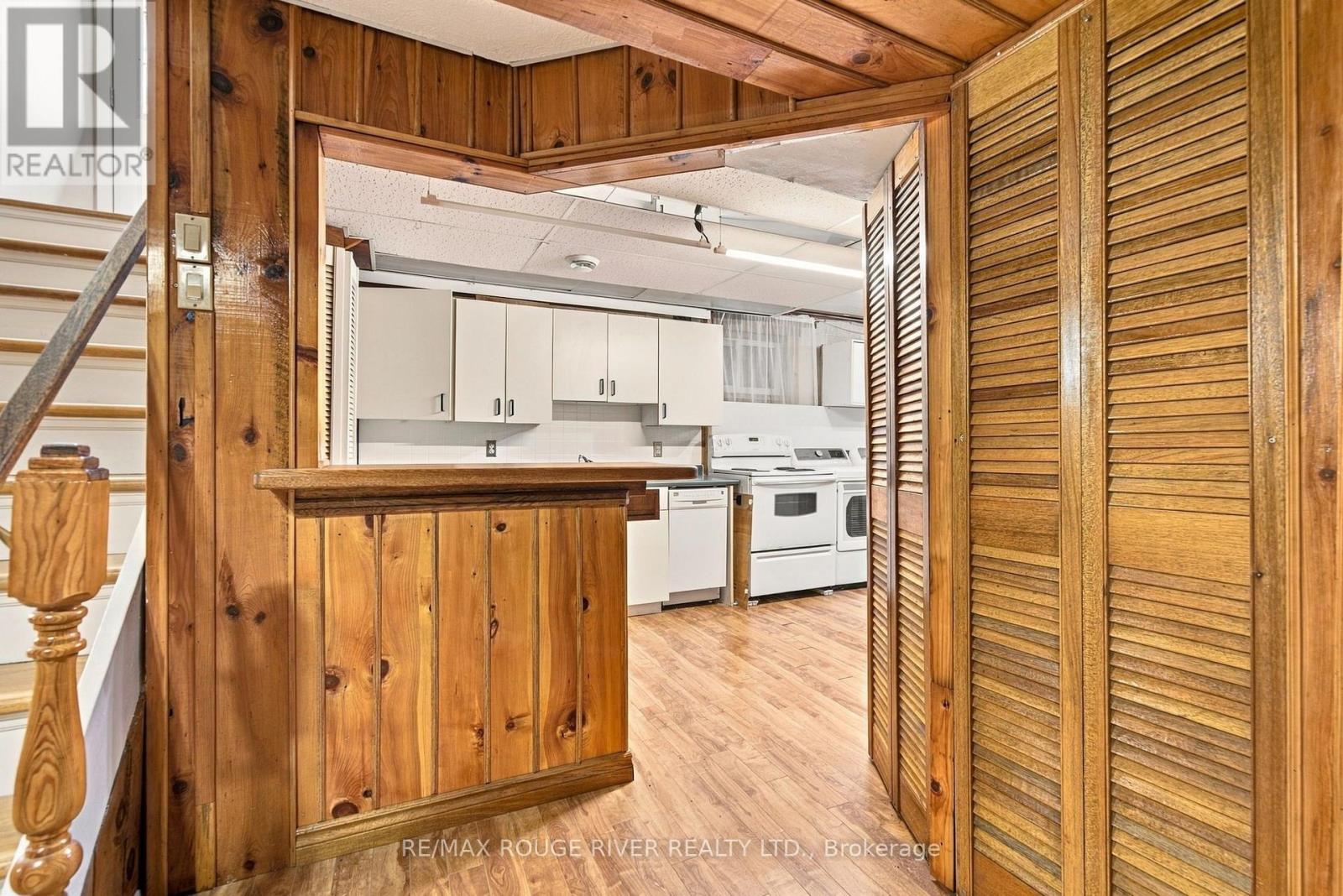 2311 Division Street N Property Photo 34