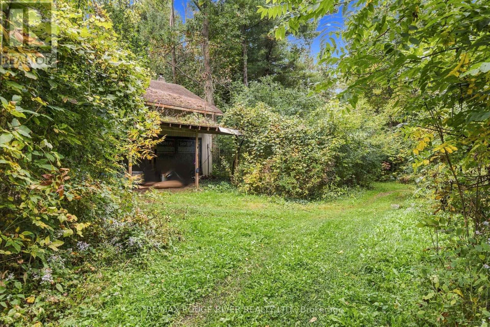 2311 Division Street N Property Photo 41