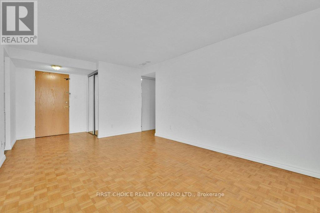 1208 - 2871 Richmond Road Property Photo 11