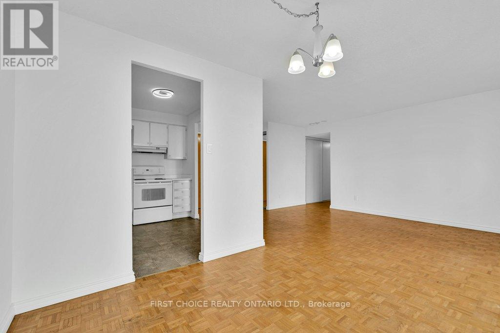 1208 - 2871 Richmond Road Property Photo 14
