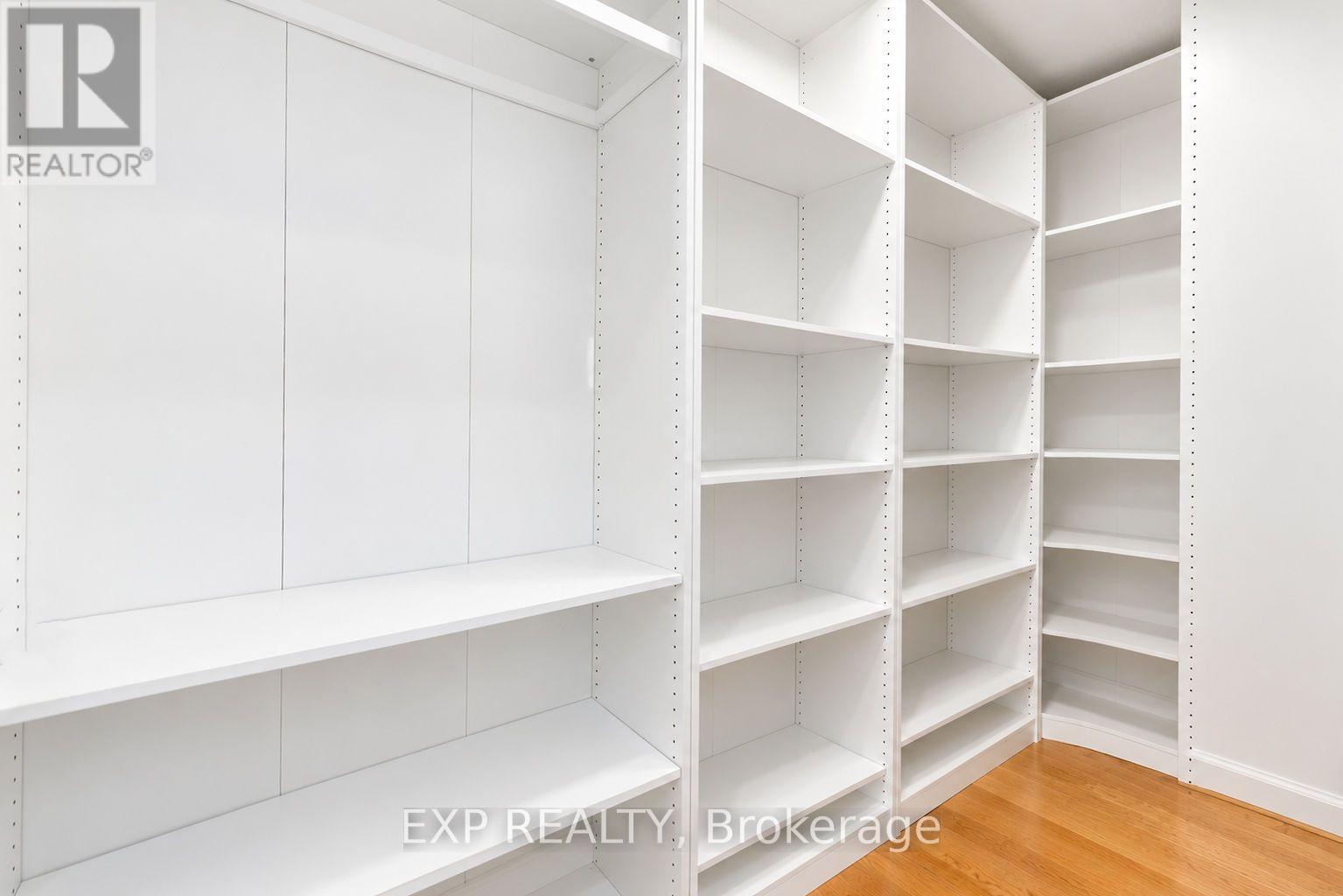 577 Waterton Drive Property Photo 22