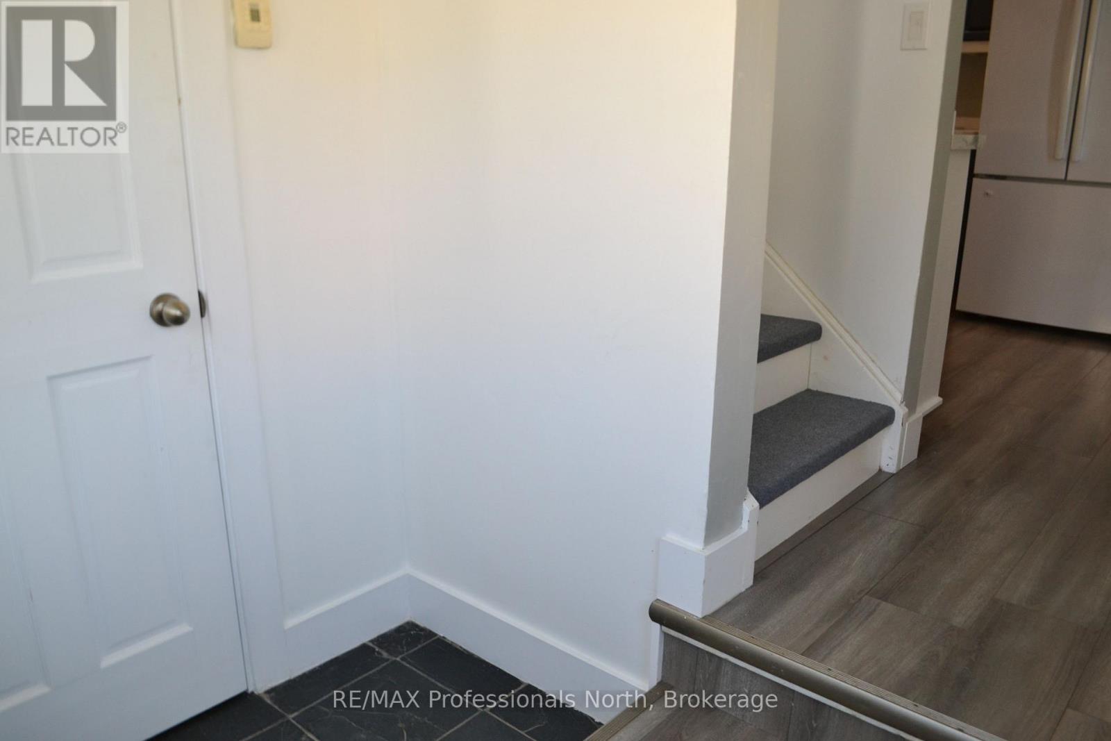14 Princess Street Property Photo 24