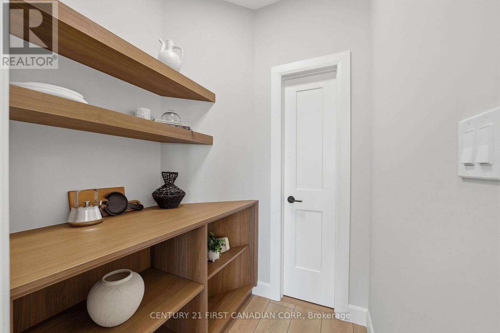 132 Addison Avenue Property Photo 18