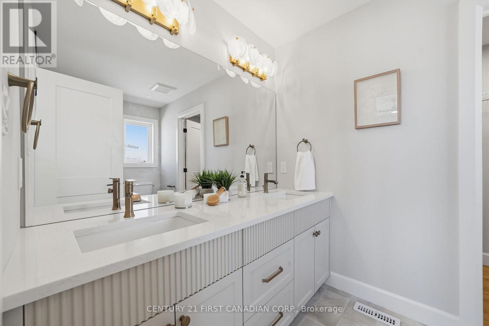 132 Addison Avenue Property Photo 24