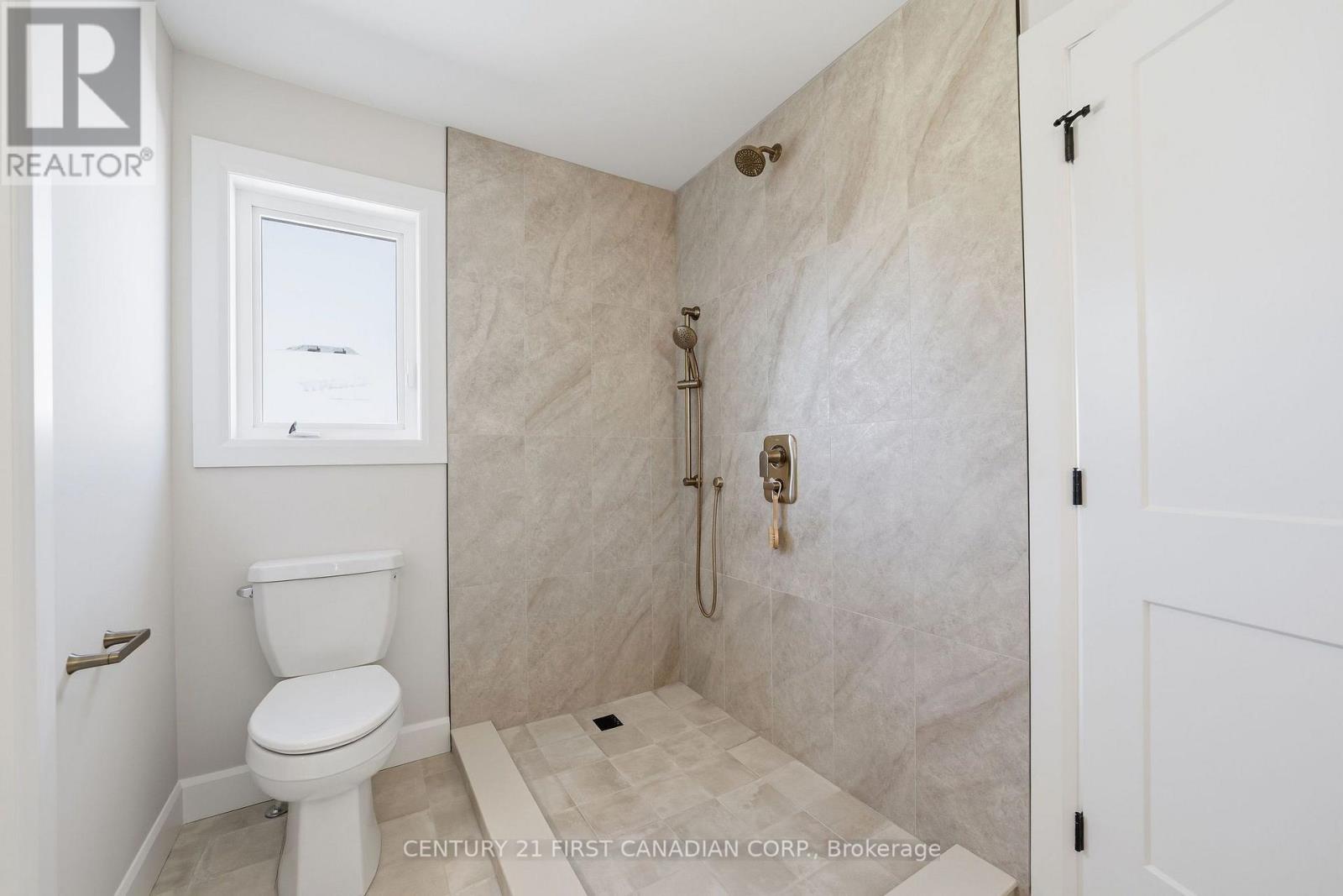 132 Addison Avenue Property Photo 25