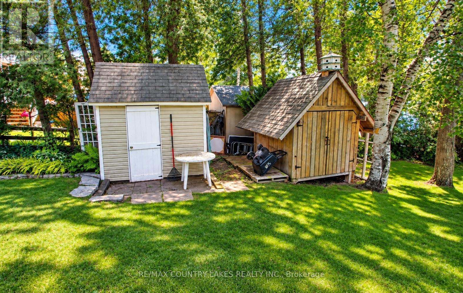 27 Hillcrest Avenue Property Photo 42